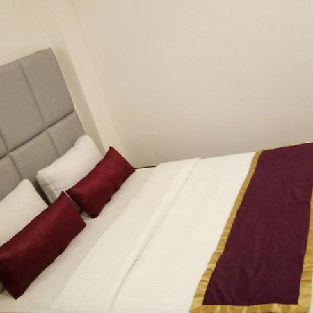 Hotel Planet Mount Chennai Esterno foto